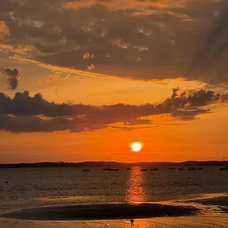 Eve Bord De Piscine Roof Villa Andernos-les-Bains